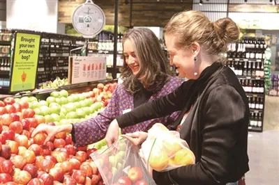 世界首个在超市全面禁用塑料袋的国家，违罚40万元！